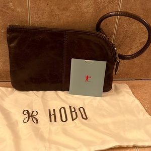 Brown Hobo clutch/wristlet